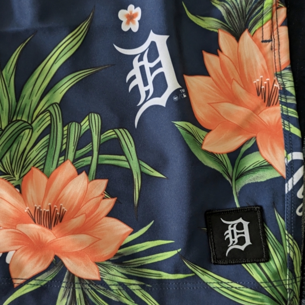 Hurley '47 Brand Detroit Tigers Blue Hawaiian Swim Trunks 3 Pocket 17 in 032026 - Picture 2 of 10